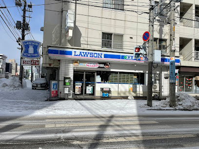 コンビニ　ローソン中島公園通店（コンビニ）まで158m