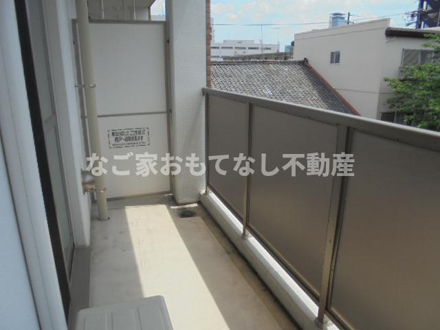 バルコニー　※写真は別号室