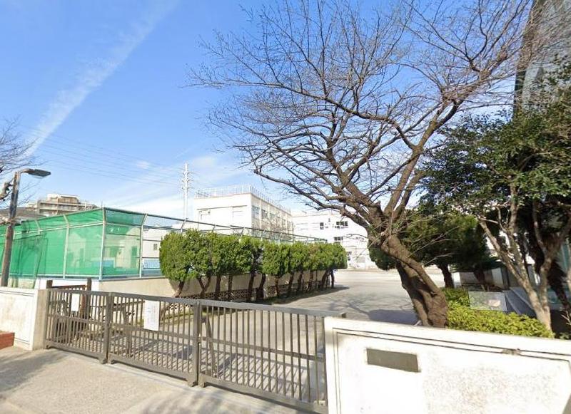 小学校　足立区立東渕江小学校（小学校）まで54m
