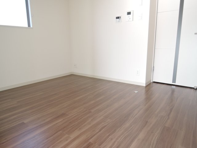 その他部屋・スペース　同一タイプです。