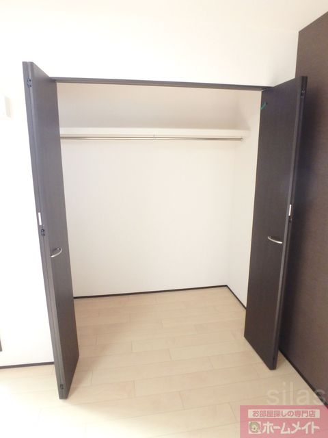 収納　同型施工例。