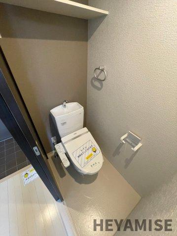 トイレ　※同間取りの別の階のお部屋の画像です※