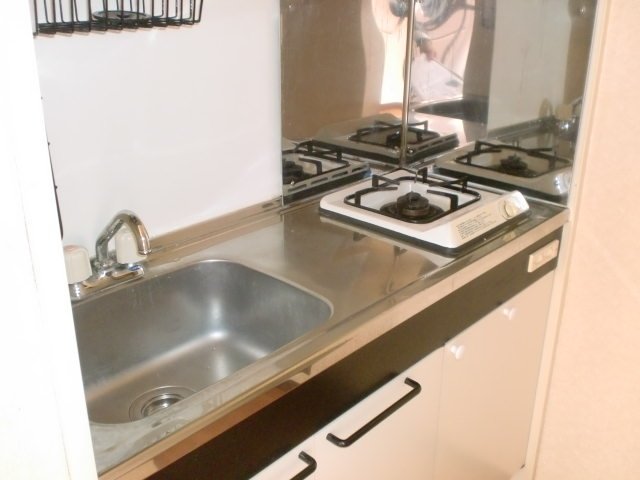 キッチン　別部屋参考用写真