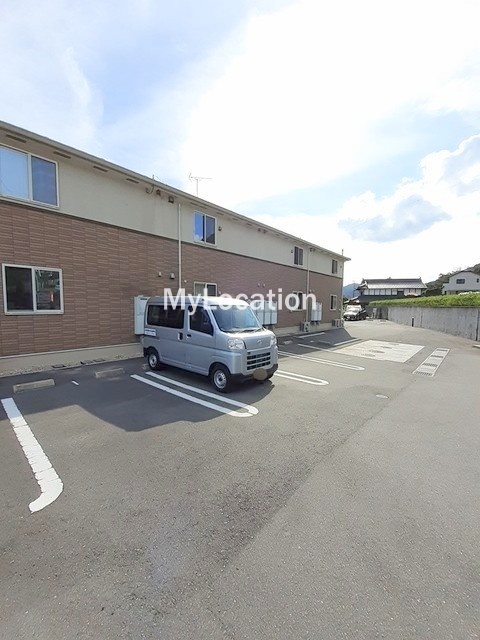 駐車場　☆敷地内に駐車場があります☆