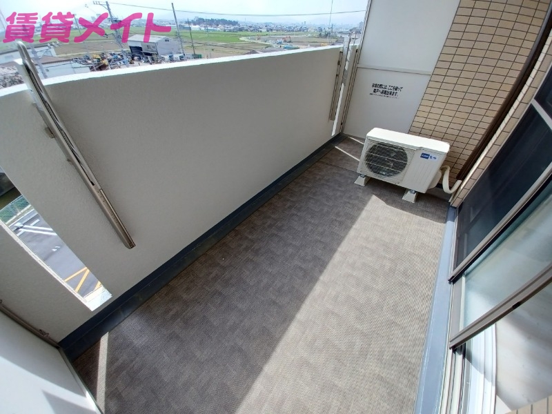 バルコニー　別部屋参考写真です