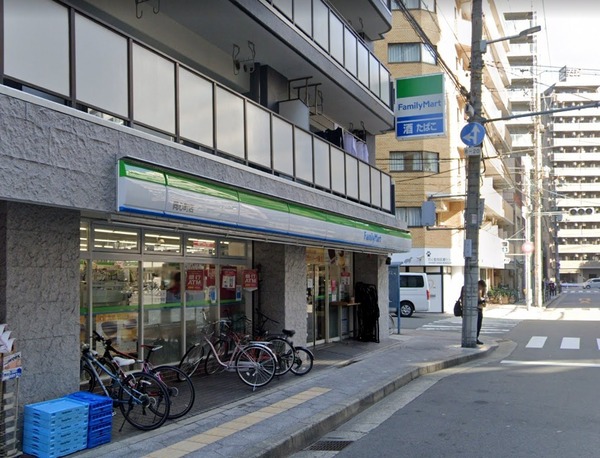 コンビニ　ファミリーマート同心町店（コンビニ）まで421m