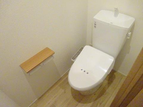 トイレ　シャワー付トイレ