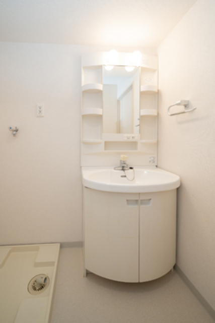 洗面設備　※写真は同タイプ住戸です。