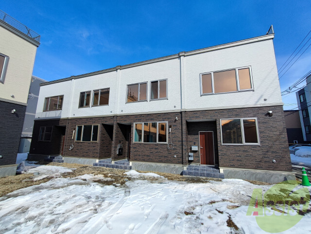 建物外観　札幌市中央区南６条西「Ｔａｓｓｏ医大南Ａ棟」