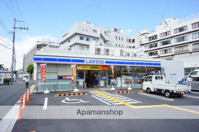 コンビニ　ローソン摂津南千里丘店（コンビニ）まで678m