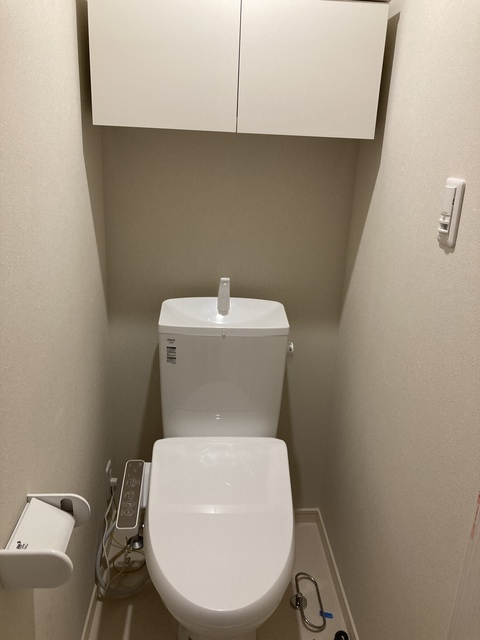 トイレ　別号室参考写真