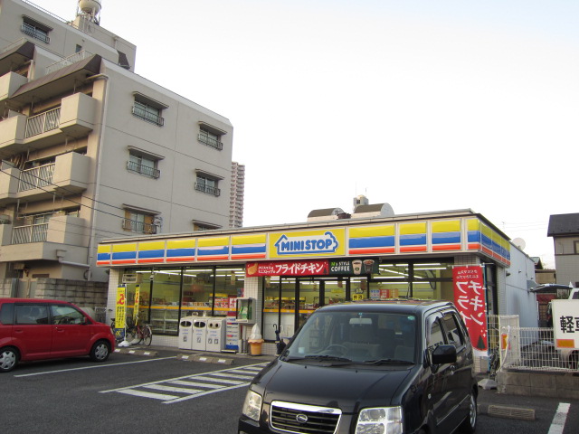 コンビニ　ミニストップ（コンビニ）まで293m
