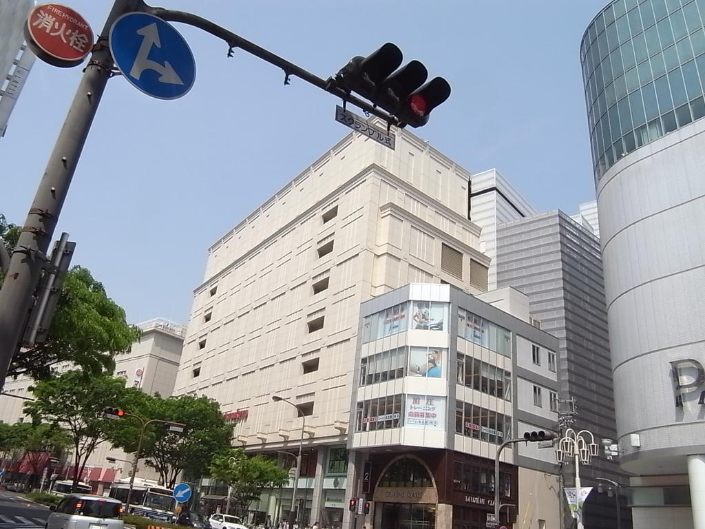 スーパー　明治屋 名古屋栄大津通ストアー (スーパー)（スーパー）まで560m