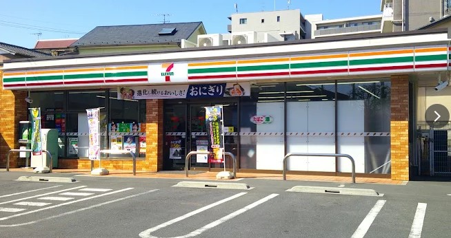 コンビニ　セブンイレブン さいたま日進駅東店（コンビニ）まで433m