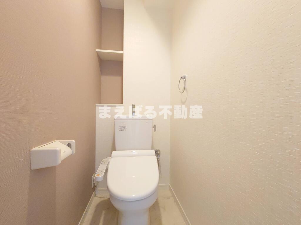 トイレ　温水洗浄便座　※写真は403号室