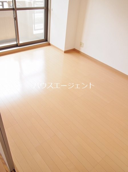 その他部屋・スペース　明るい居室です☆※参考画像