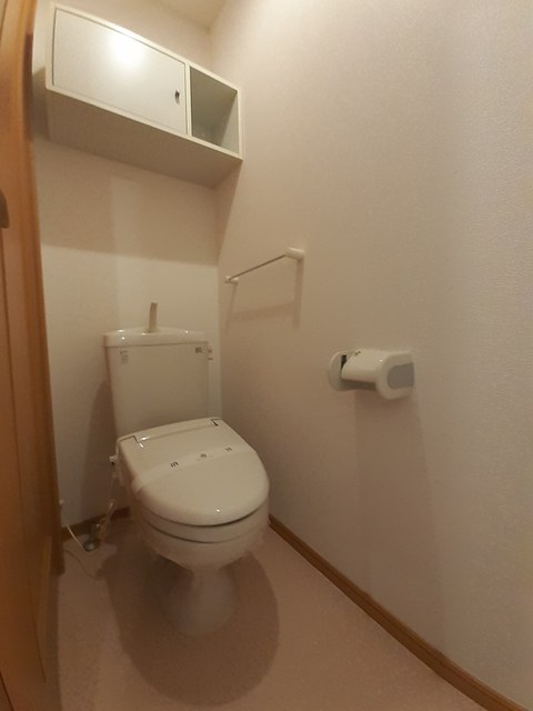 トイレ　清潔感のあるトイレです◎