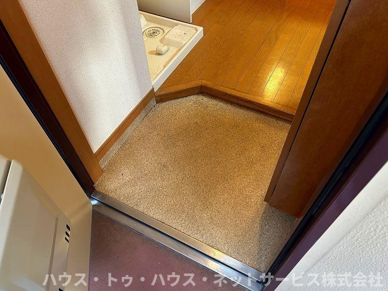玄関　落ち着いた玄関です