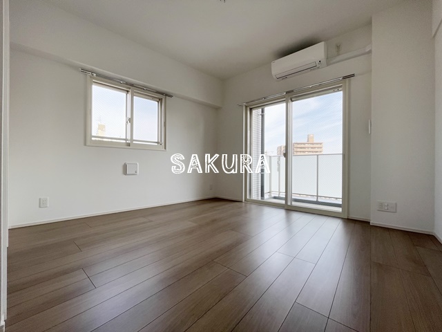 居室・リビング　開放感のあるゆったりとしたお部屋です♪