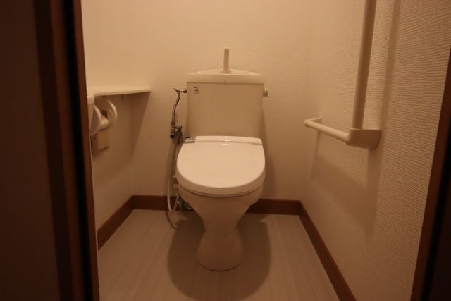 トイレ　※他の号室の参考写真です※