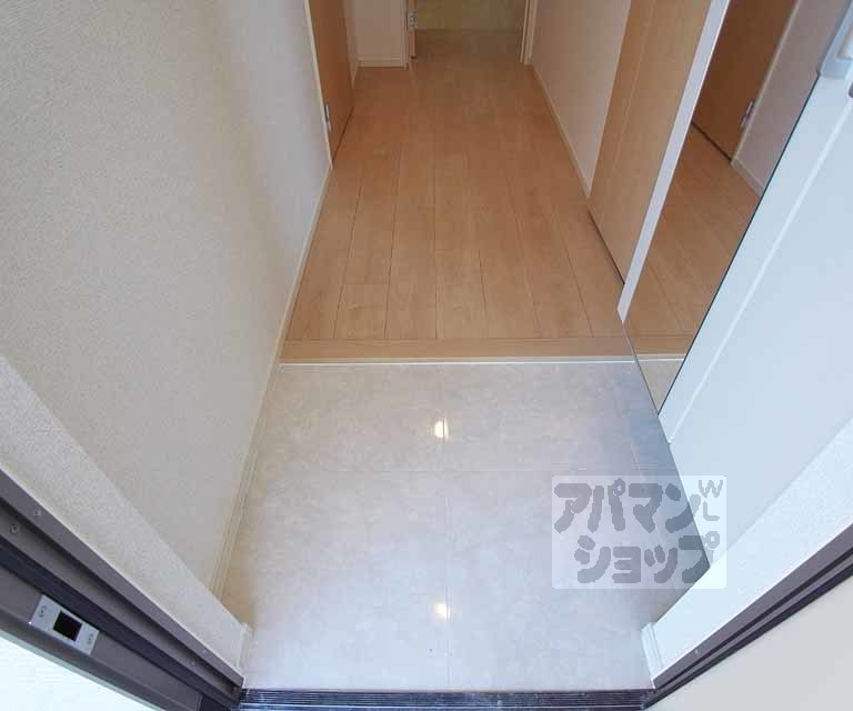 玄関　玄関です。