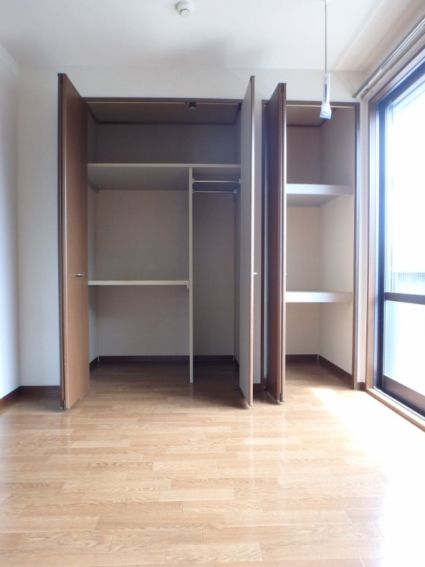 収納　図面と現状に相違がある場合には現状を優先