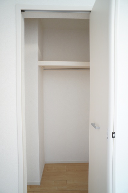 収納　参考写真（同建物別部屋のものです）
