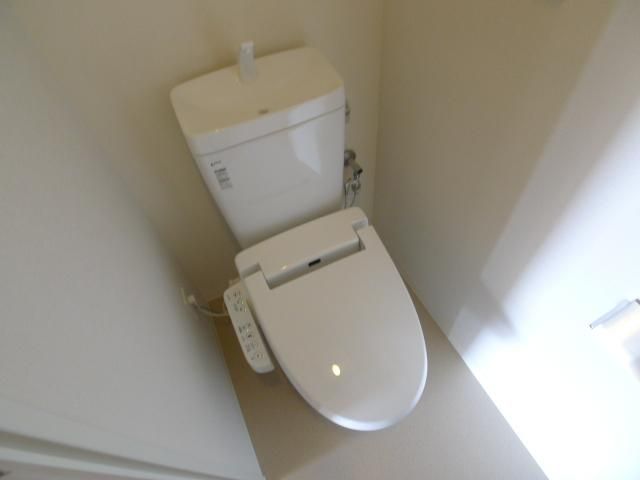 トイレ　コンパクトで使いやすいトイレです