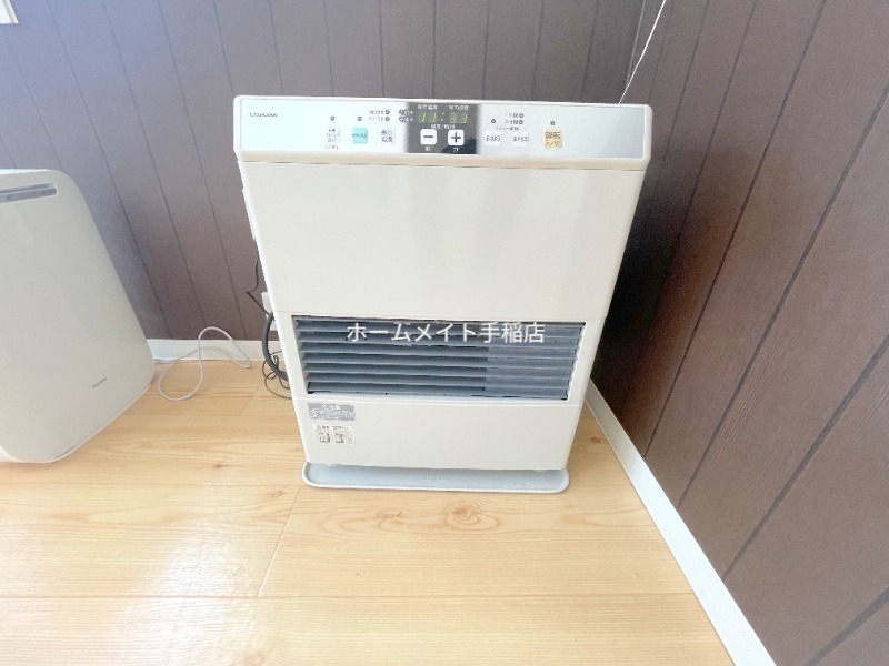 その他設備　灯油ストーブ付きです！