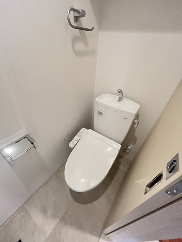トイレ　トイレもきれいです