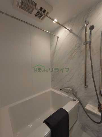 バス・シャワールーム　別部屋参考写真