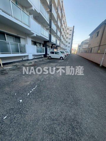 駐車場　駐車スペースもあります