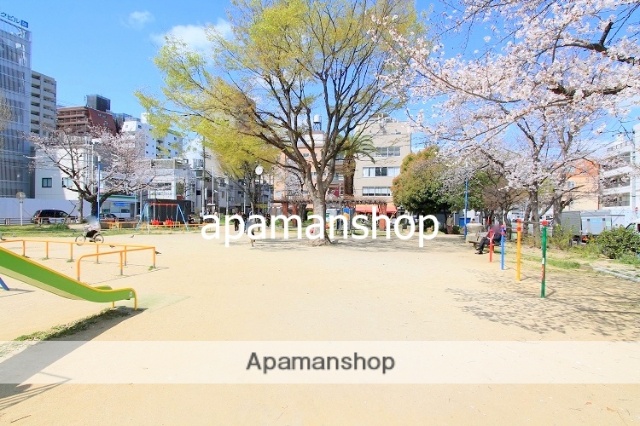 公園　東小橋北公園（公園）まで100m