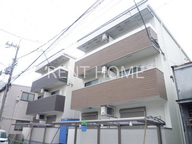 建物外観　2017年2月築