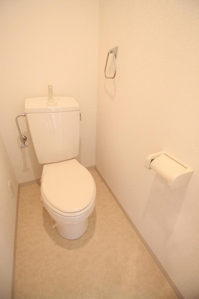 ヴィラージュウィンのトイレ写真