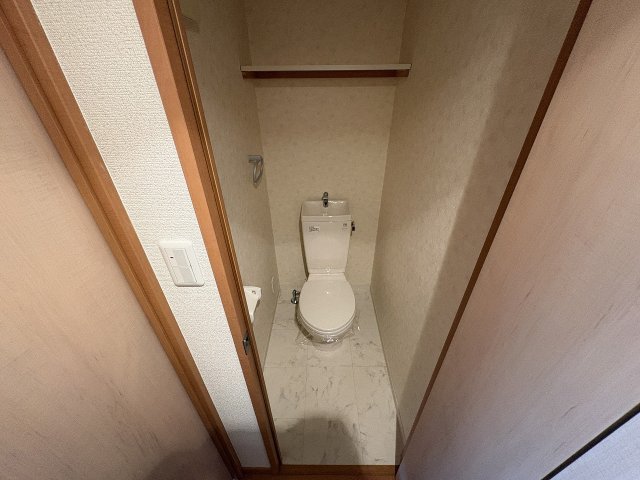 トイレ　ゆったりとした空間のトイレです