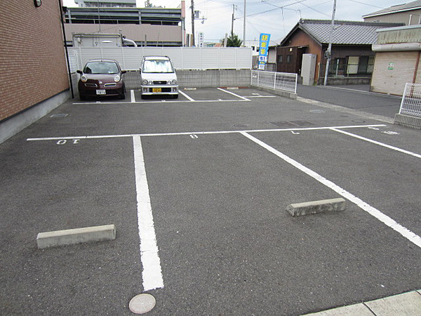 駐車場　駐車場です