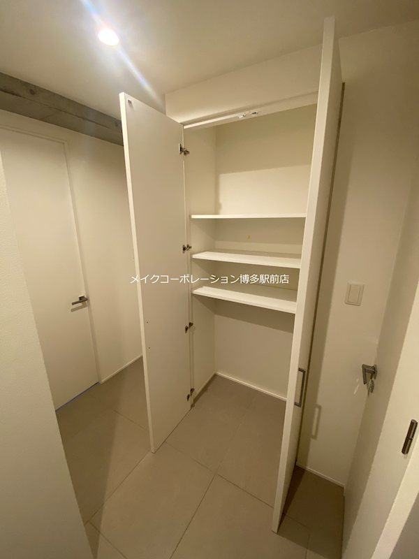 収納　※写真は棟内別部屋参考写真