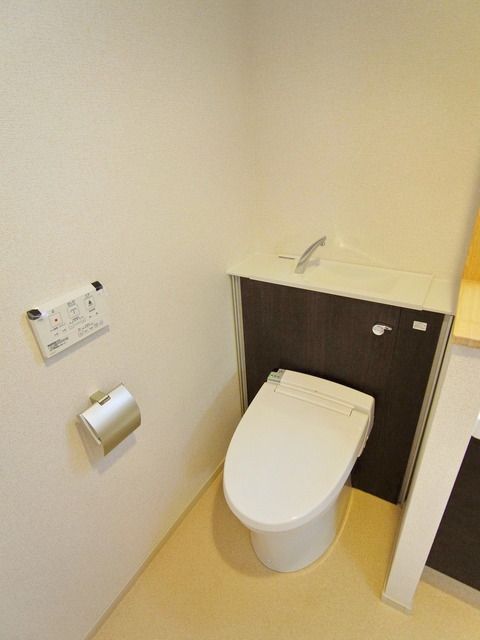 トイレ　?ウォシュレット☆