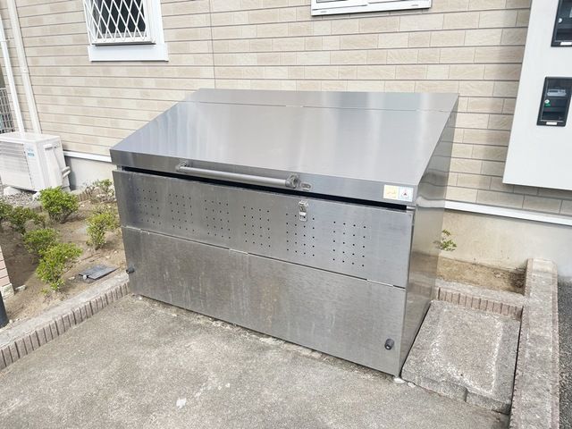 その他共有部分　専用ごみ置き場でゴミ捨てらくちん
