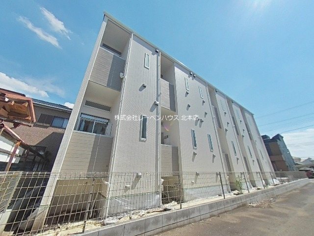 建物外観　レーベンハウス北本店へ　048-590-5757