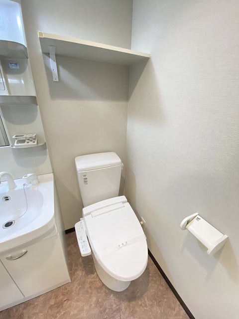 トイレ　シンプルで使いやすいトイレです