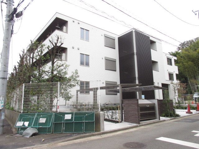 建物外観　２０１８年１１月完成　旭化成ヘーベルメゾン