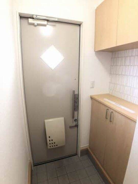 玄関　玄関