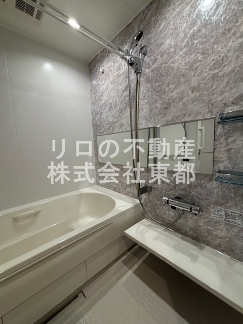 バス・シャワールーム　広々とした浴槽が人気です！日ごろの疲れも取れます♪