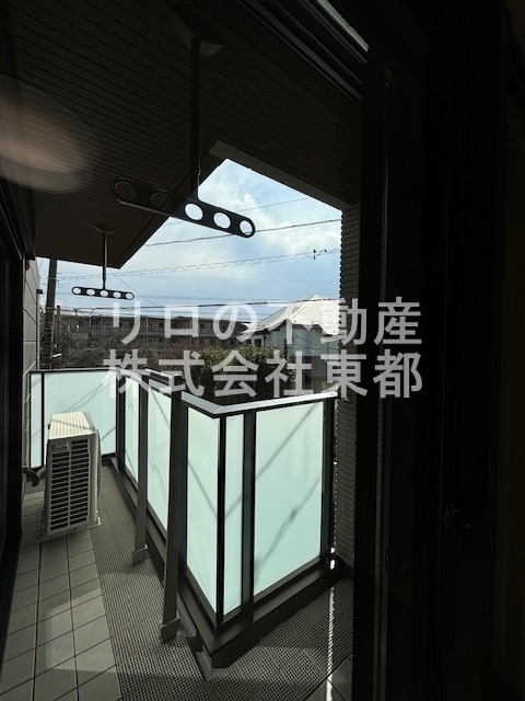 バルコニー　バルコニー付！お天気のいい日は洗濯物も気持ちよく干せますね！