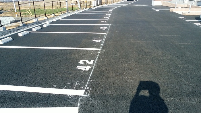 駐車場　駐車場