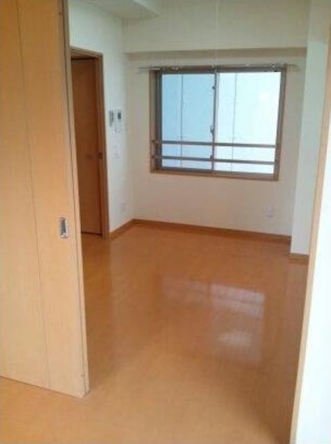居室・リビング　☆明るい居室☆