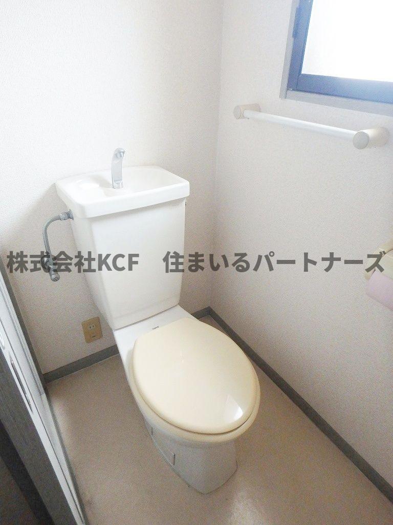 トイレ　清潔感のあるトイレです