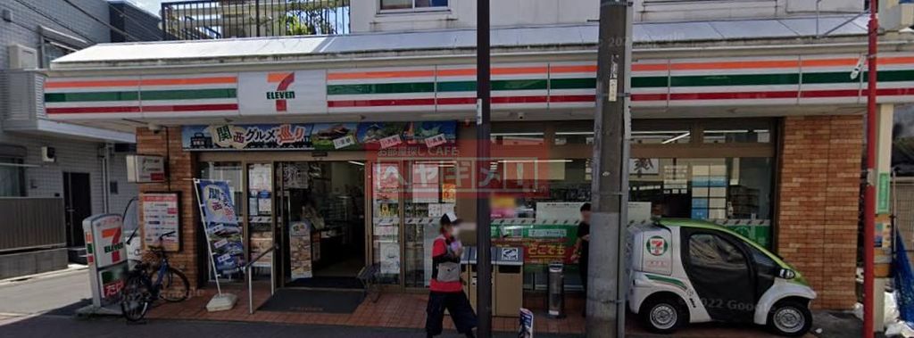 コンビニ　セブンイレブン蓮沼店（コンビニ）まで390m
